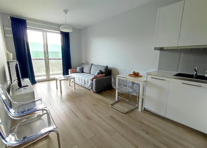 Branickiego 21 Close Medicover And Paley